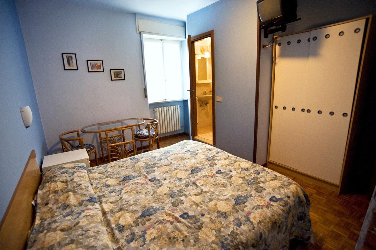 Albergo Della Posta クルゾーネ エクステリア 写真